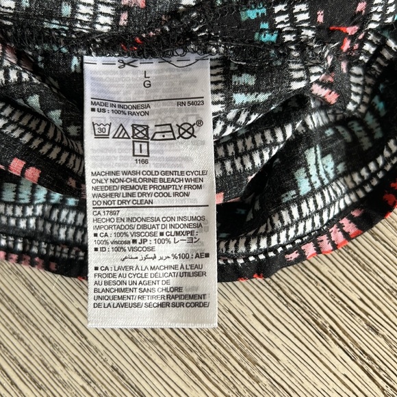 Old Navy Romper - Picture 5 of 5